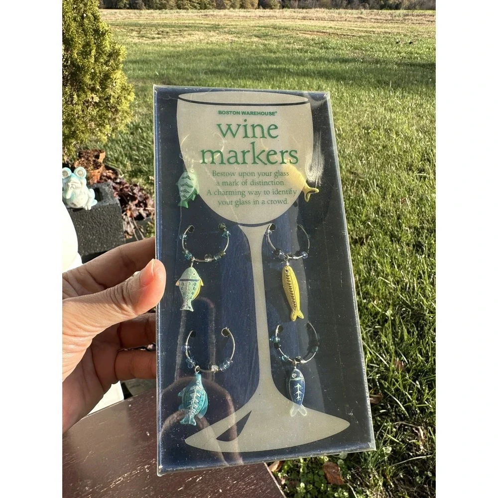 NIB Set of 6 Wine Glass Charms Fish Boston‎ Warehouse Drink Markers